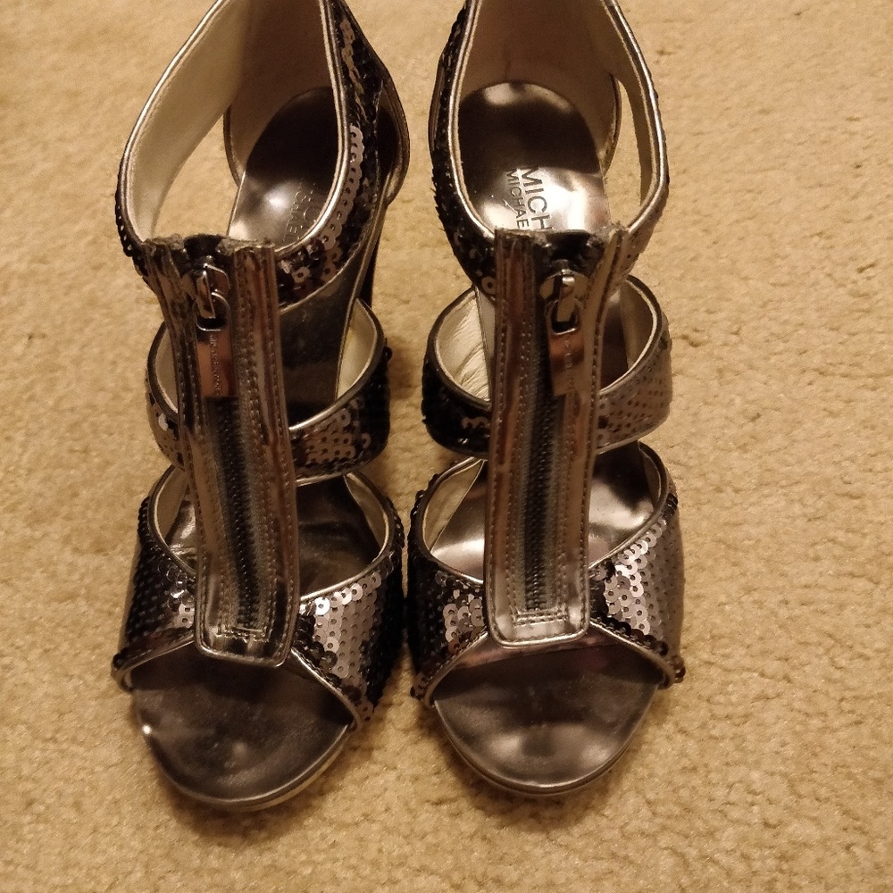 ***SOLD*** Michael Kors High Heels
